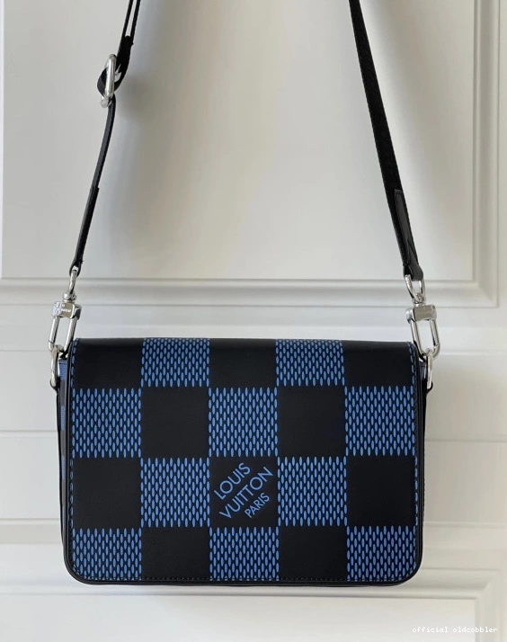 Official oldcobbler VUITTON MESSENGER STUDIO LOUIS 0712